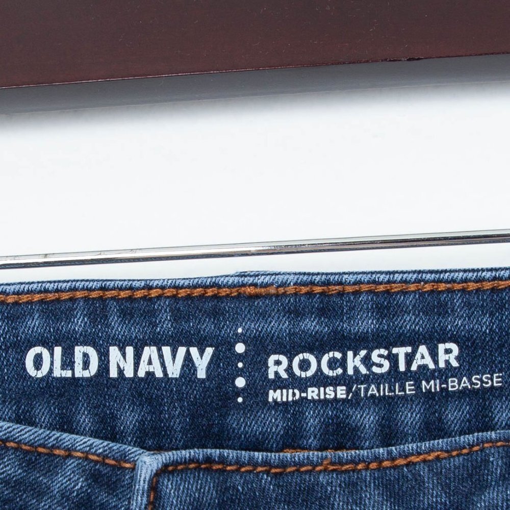 Old Navy Rockstar Mid Rise Skinny Jeans Size 4L - Picture 3 of 6